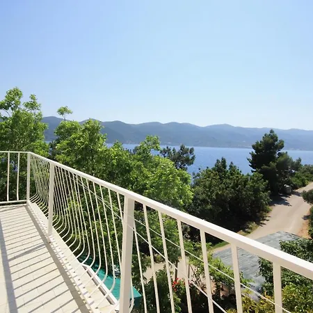 Apartments By The Sea Viganj, Peljesac - 633 *