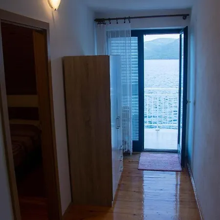 Apartments By The Sea Viganj, Peljesac - 633